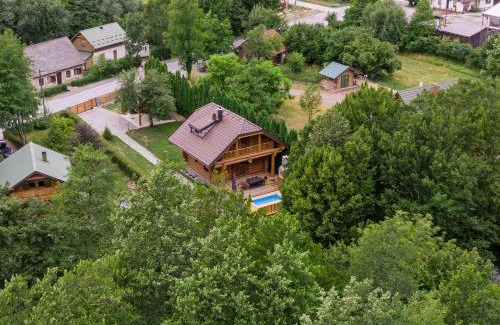 Brod na Kupi Villa | Experience Riverfront Bliss at Log House The River Pearl