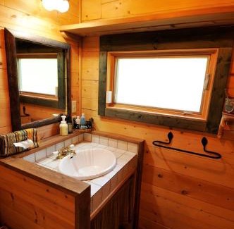 Inawashiro House | Pet-Friendly Retreat at Log Sweet Villa YU.CABIN - 9/10 Rating