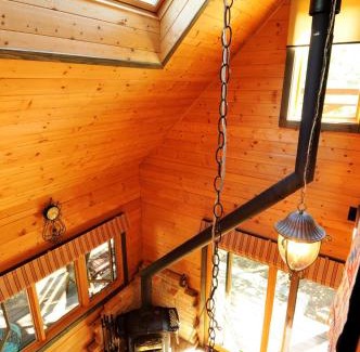 Inawashiro House | Pet-Friendly Retreat at Log Sweet Villa YU.CABIN - 9/10 Rating