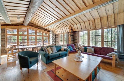 Pyhatunturi Ski Chalet | Pet-Friendly Log Villa Tietotunturi: Rated 9.5/10 by Guests