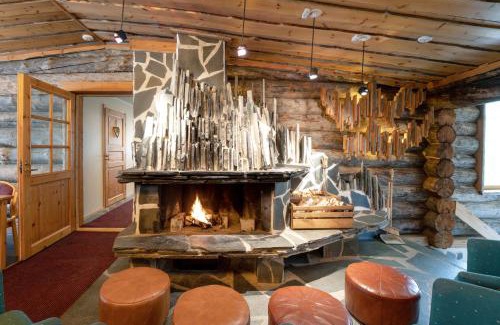 Pyhatunturi Ski Chalet | Pet-Friendly Log Villa Tietotunturi: Rated 9.5/10 by Guests