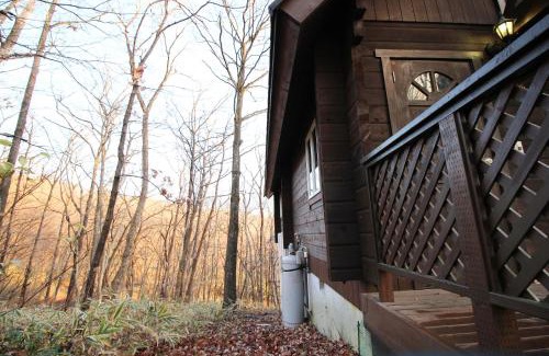 Nasu House | Cosy Log Village FIKA: Woodstove & Starry Sky Retreat