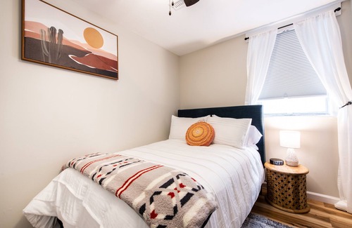 New Albany House | Logan’s Landing!