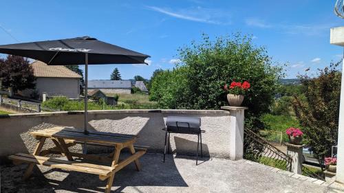 Brive-la-Gaillarde Apartment | Comfortable Stay in Brive - Near City & Countryside, Pet-Friendly