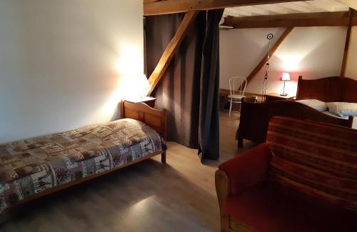 Hangest-en-Santerre Apartment | Farm Stay Getaway: Guest Rated 9.3 with Breakfast Included
