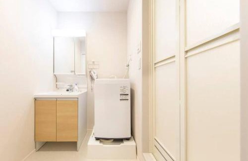 Takasaki Apartment | Family-Friendly Retreat at Logement Aile 202 Awaits You