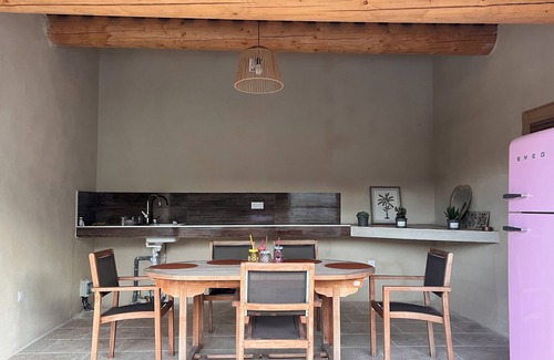 Puget Apartment | Serene Getaway in the Luberon with Pool & Pet-Friendly Options