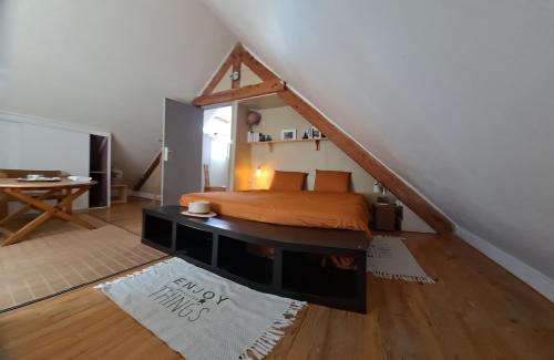 Arzon House | Oceanfront Retreat with Garden at Port Navalo - Rated 9.1