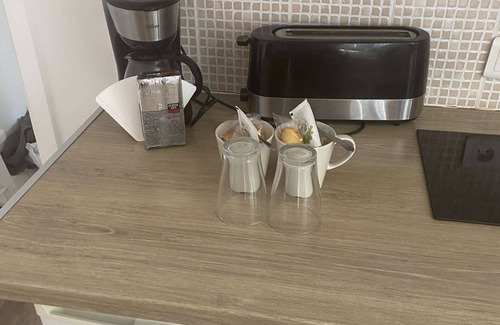 Republique–Point-du-Jour Apartment | Conveniently Located Hotel Near Shops in Boulogne Billancourt