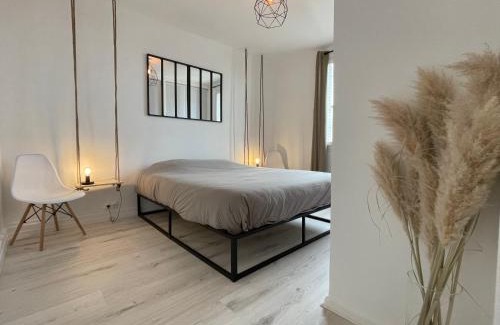 Villefranche-sur-Saone Apartment | Bright and Welcoming Accommodations for Family Getaways