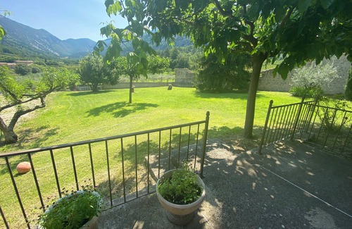 Beaumont-du-Ventoux Apartment | Peaceful Retreat at Logement Calme au Pied du Ventoux