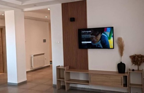 Draria Apartment | Elegant Stay in Private Residence with Spa & Hot Tub