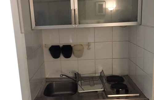 12th Arrondissement Apartment | Bright and Inviting Stay with Spa and Hot Tub Amenities