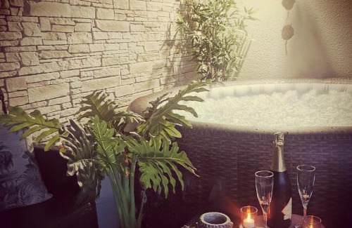 Saint-Dolay House | Cozy Retreat with Private Pool & Hot Tub – 4-Star Stay