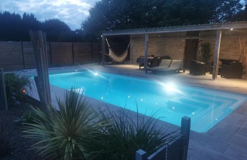 Saint-Dolay House | Cozy Retreat with Private Pool & Hot Tub – 4-Star Stay