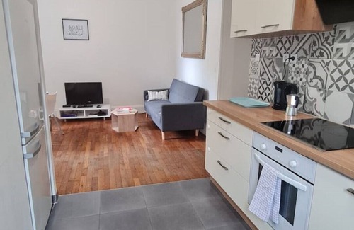 Besancon Apartment | Cozy Apartment in Residence with Breakfast & Child-Friendly Amenities