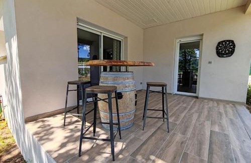 Gagnieres House | Cozy Whole Accommodation with Pool & Pet-Friendly Vibes