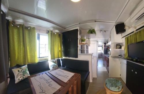Montech Boat Rental | Unique Experience: Entire Boat Accommodation Awaits You