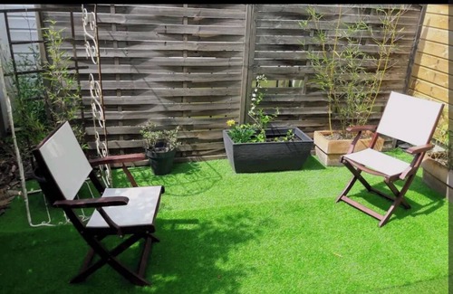 Avrille House | Comfortable Entire Stay in Angers Avrillé with Breakfast