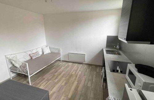 Vitry-le-Francois Apartment | Cozy Accommodation for 3 - Child Friendly & Highly Rated