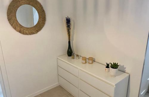 Cadaujac Apartment | Independently Managed Retreat with Outdoor Space