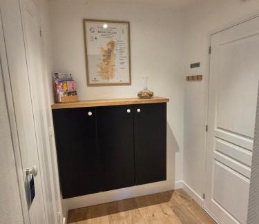 Trevoux Apartment | Logement "L'Olivier" TREVOUX climatisé
