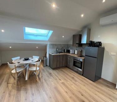 Reims Apartment | Cozy and Inviting Accommodation with 9/10 Guest Rating