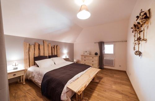 Bucheres Apartment | Tranquil Accommodations with Pool, Garden, and Parking