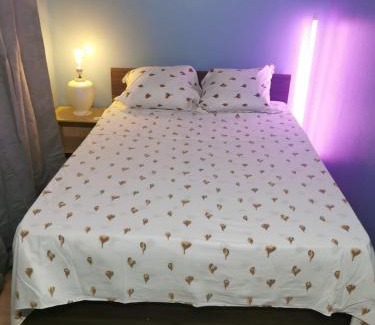 Bezons Apartment | Comfortable Stay at Logerthine Bezons with On-Site Dining