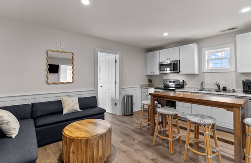 Surf City Hotel | Oceanfront Escape at Loggerhead Inn & Suites - Rated 9.4