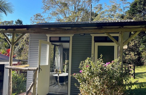 Whian Whian Cabin | Loggers Cabin at Nightcap Ridge - stunning bush escape