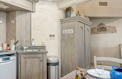 Oppede Condo | Loggia 9 Pin | Résidence Les Petitons