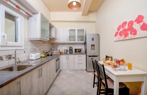 Longos Apartment | Elegant Loggos Panoramic Views Electra for Families