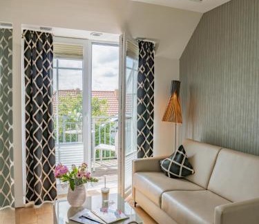 Langeoog Hotel | Experience Comfort at Logierhus Langeoog - 4-Star Retreat