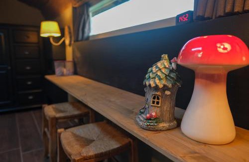 Gening House | Discover Logies Angelbeeck: Family-Friendly Getaway