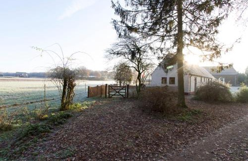 Gening House | Discover Logies Angelbeeck: Family-Friendly Getaway