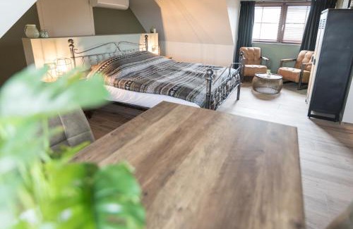 Bullen Gestel Bed & Breakfast | Discover Logies Op 't Gestel: Family-Friendly Getaway