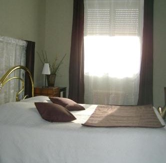 Tavel Hotel | Oceanfront Escape at Logis Auberge De Tavel