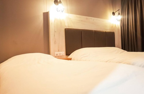 Agnetz Hotel | Discover Comfort at Logis Clermotel with Spa & Dining Options