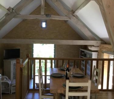 Sainte-Nathalene House | Discover Logis des 4 fées with Nordic Bath Amenities
