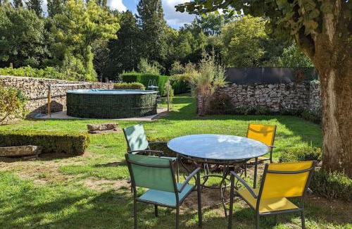 Bauge House | Relax at Logis des Fées: Spa, Pool & Garden Retreat