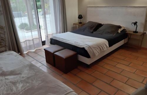 Sauve House | Family-Friendly Logis des Magnans with Pool & Pet Welcome