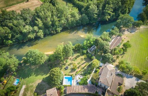 Sauve Bed & Breakfast | Discover Logis des Magnans - Oceanfront with Pool & Pets Welcome