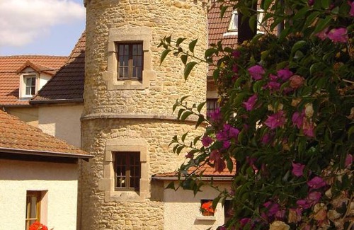 Couches Hotel | Welcoming Logis Des Trois Maures with Oceanfront Bliss