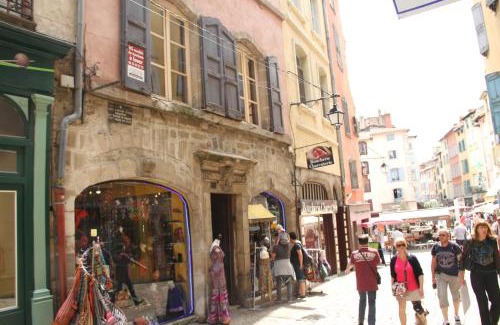 Le Puy-en-Velay Apartment | Family-Friendly Retreat at Logis du Cagaïre - Rated 9.3/10