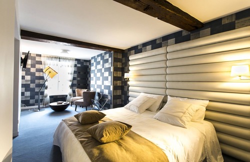 Laon Bed & Breakfast | Experience Comfort at Logis du Parvis - Guest Rated 9.4