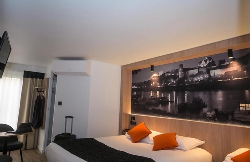 Roseraie - Orgemont Hotel | Welcoming Logis Hôtel Angers Sud with Pet-Friendly Amenities