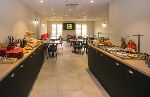 Roseraie - Orgemont Hotel | Welcoming Logis Hôtel Angers Sud with Pet-Friendly Amenities