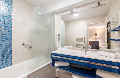 Thonon-les-Bains Hotel | Inviting Logis Hôtel Arc en Ciel: Pool, Spa & Family Friendly