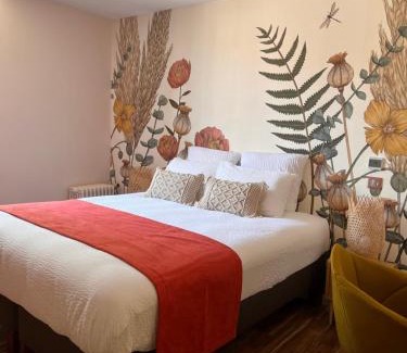 La Cote-Saint-Andre Hotel | Comfortable Stay at Logis Hôtel de France with Pet-Friendly Perks